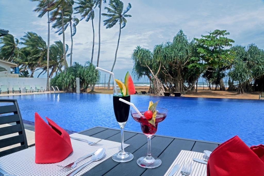 Coco Royal Beach Resort Kalutara Dış mekan fotoğraf