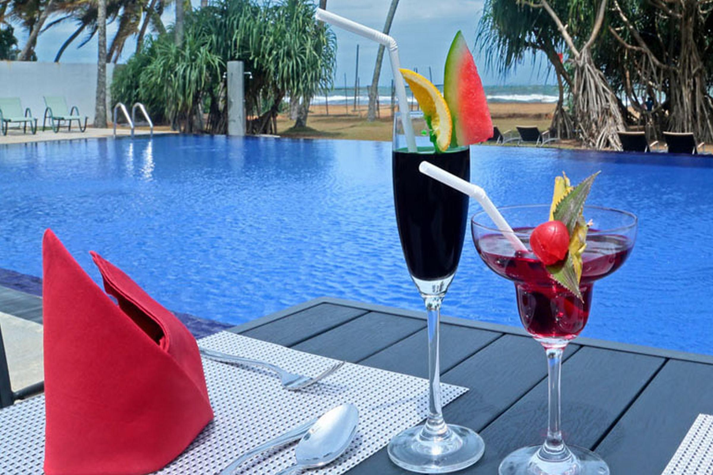 Coco Royal Beach Resort Kalutara Dış mekan fotoğraf