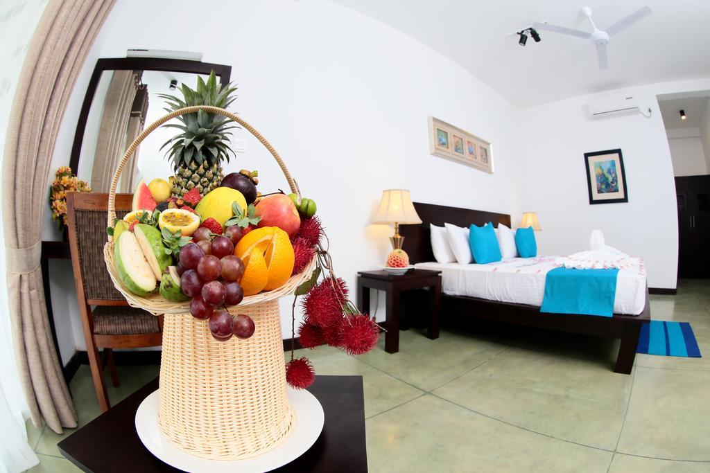Coco Royal Beach Resort Kalutara Dış mekan fotoğraf